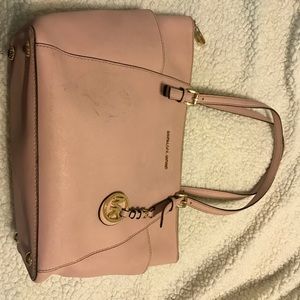 Michael Kors Baby Pink Bucket Purse